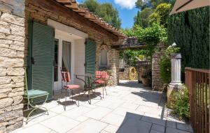 Maisons de vacances Amazing Home In Orgon : photos des chambres