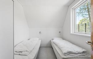 Beautiful Home In Rudkøbing With Wifi