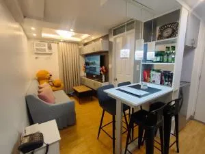 Davao Condotelle Unit 101K - Sasabayou