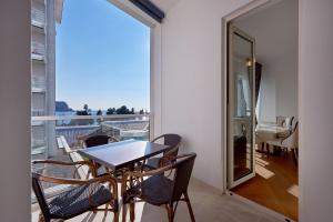 Relax on the first line in Budva