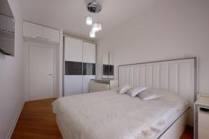 Relax on the first line in Budva