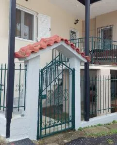 Ria's Appartment Egani - Rapsáni