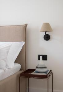 Design Coastal Garden Apartment