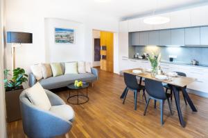 River View Apartment