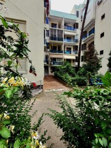 J&A Beachside Apartment