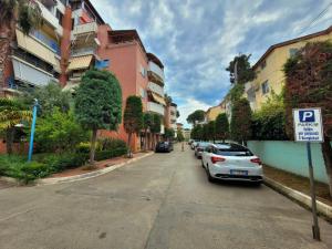 J&A Beachside Apartment