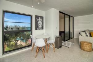 Island Whispers Hideaway