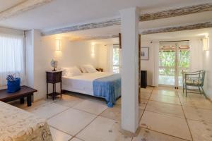 Hotel Playa Manglares Isla Baru