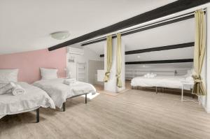 Villas Villa Rose - Padel - Piscine - Cinema & Poker Room : photos des chambres