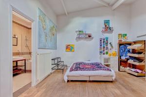 JO 2024 PARIS - Maison Bleue Piscine