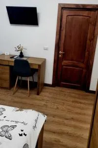 Denisa House - Hajilar