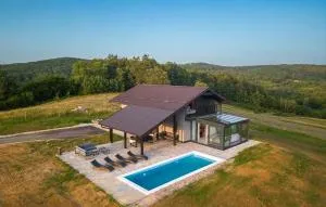 Amazing Home In Cetingrad With Wifi - Slunj