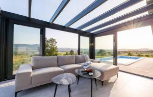 Amazing Home In Cetingrad With Wifi 