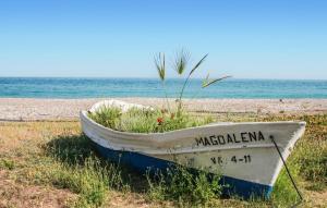 2 Bedroom Amazing Apartment In Moncofa