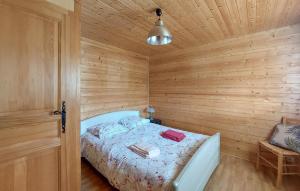 Maisons de vacances 5 Bedroom Nice Home In Xonrupt-Longemer : photos des chambres