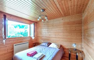 Maisons de vacances 5 Bedroom Nice Home In Xonrupt-Longemer : photos des chambres