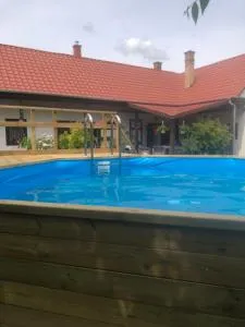 Tornácos Vendégház Kápolnásnyék - Kápolnásnyék