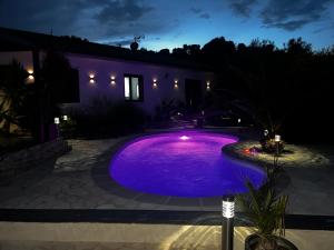 Appartements Partie de villa moderne avec acces piscine : photos des chambres