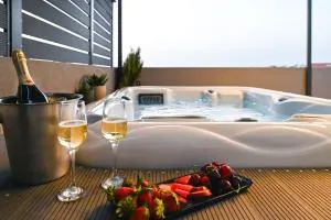 Home sweet home jaccuzi - Thérissos