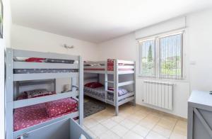 Villas gite les oliviers 10 pers piscine au calme 4 Etoiles : photos des chambres