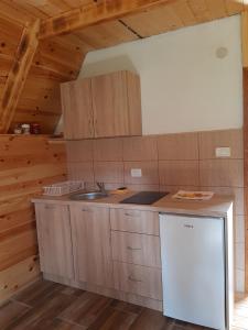 Wooden cottage Podgora