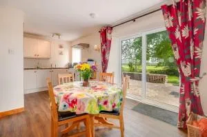 Courtyard Cottages Granary Cottage - 克里敦