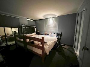 Se arrienda amplio departamento en Providencia