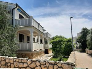 Apartments Kalsan 