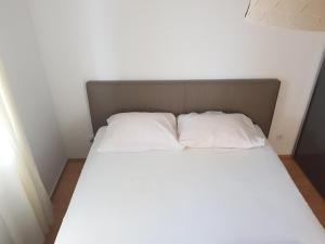 Apartment Oasis - Novalja 