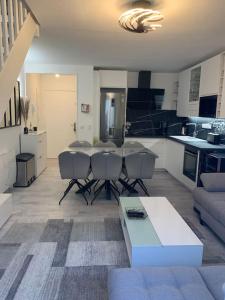 Appartements Appartement T2 proche de Saumur : photos des chambres