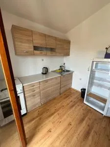Apartmani Meri Šušanj - 苏沙尼