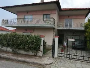 Nansy's house - Néa Goniá