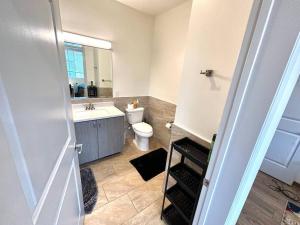 FuLLy LoAdeD ReSerVaTioN 3bed 2ba w Parking