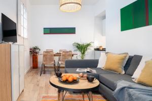 Pikis Center Sevilla