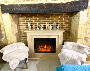 B&B / Chambres d'hotes La Clef des Songes - chambres climatisees - Sarlat Centre - Parking gratuit - Piscine, Spa et massages a 400metres : photos des chambres