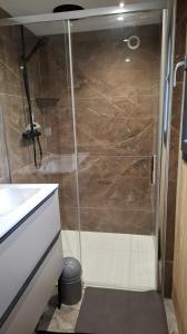 Les Chalets en Ruynes : photos des chambres