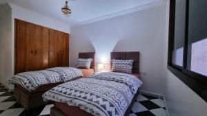 Luxury Sea and Marina View Apartment