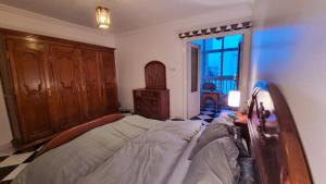 Luxury Sea and Marina View Apartment
