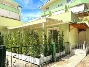 Green Residence by the beach - Teferici