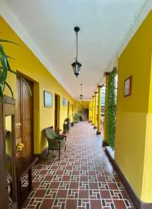 Hotel Villa Mercedes Colonial - 卡希卡