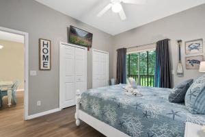 Coastal unit with 3 bedrooms and Disney room