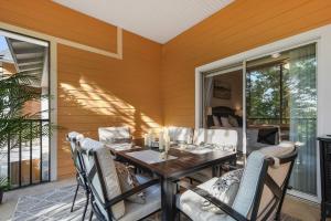 Bahama Bay Superb modern condo Harry Potter