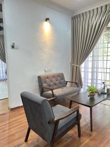 Alora Homestay
