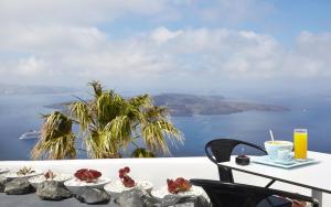 Alta Vista Suites Santorini Greece