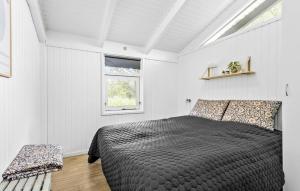 Awesome Home In Strandby With Wifi