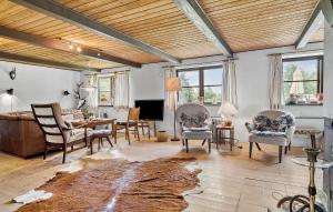 6 Bedroom Gorgeous Home In Bedsted Thy