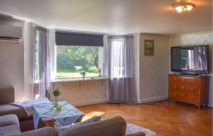 Gorgeous Home In Listerby With Kitchen