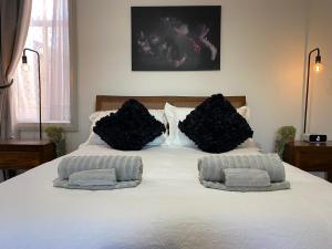 Stay on Summer - CBD Apartment