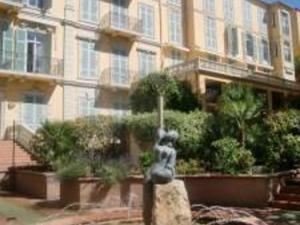 **2P Calme Climatisé, Terrasse, Centre Menton, Proche Plages et Commerces** - FR-1-196-356