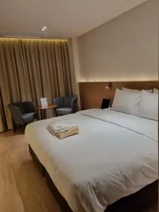 Junggam Hotel - P'ungnyŏn-gol